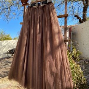 Women’s brown tulle skirt
